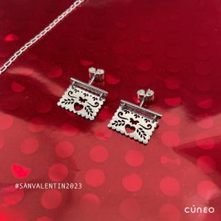 Aretes AMOR
