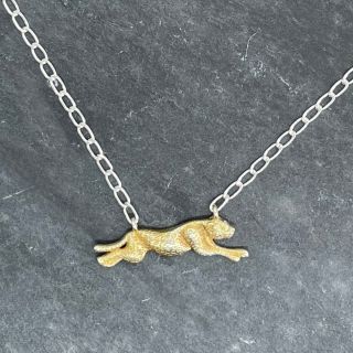 Collar Jaguar Dorado