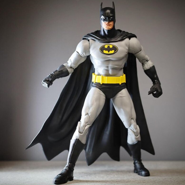 McFarlane DC Multiverse - Batman Knightfall - Figurine Black/Grey - 17106