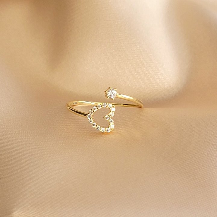 Anillo plata corazón y punto de luz
