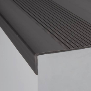 PASO DE ESCALERA PVC GRIS OSCURO SOLIDO DE 1.2 ML