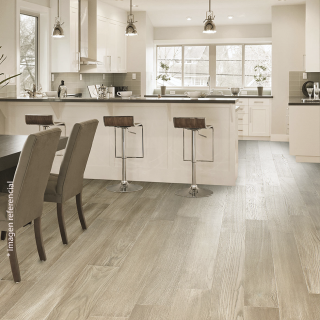 PISO SPC PREMIUM DECNO COLOR 86087 -16 ROBLE MAPLE 6MM DE ESPESOR
