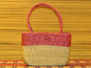 Cartera ovalada