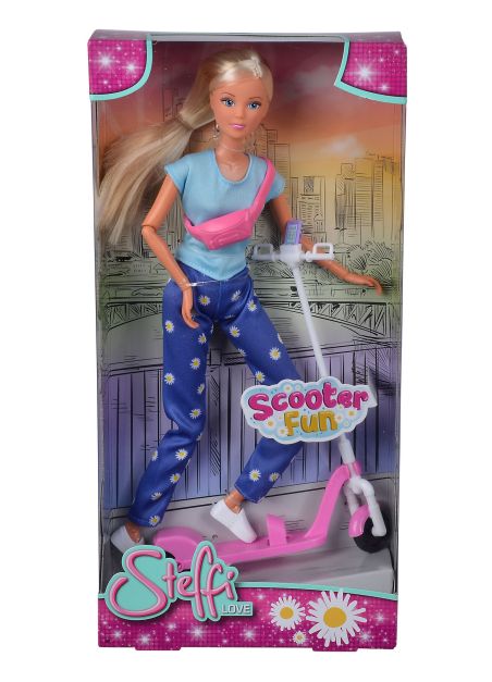 MUÑECA STEFFI LOVE con Scooter + Accesorio