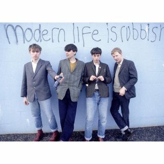 Poster Blur - Modern Life is...