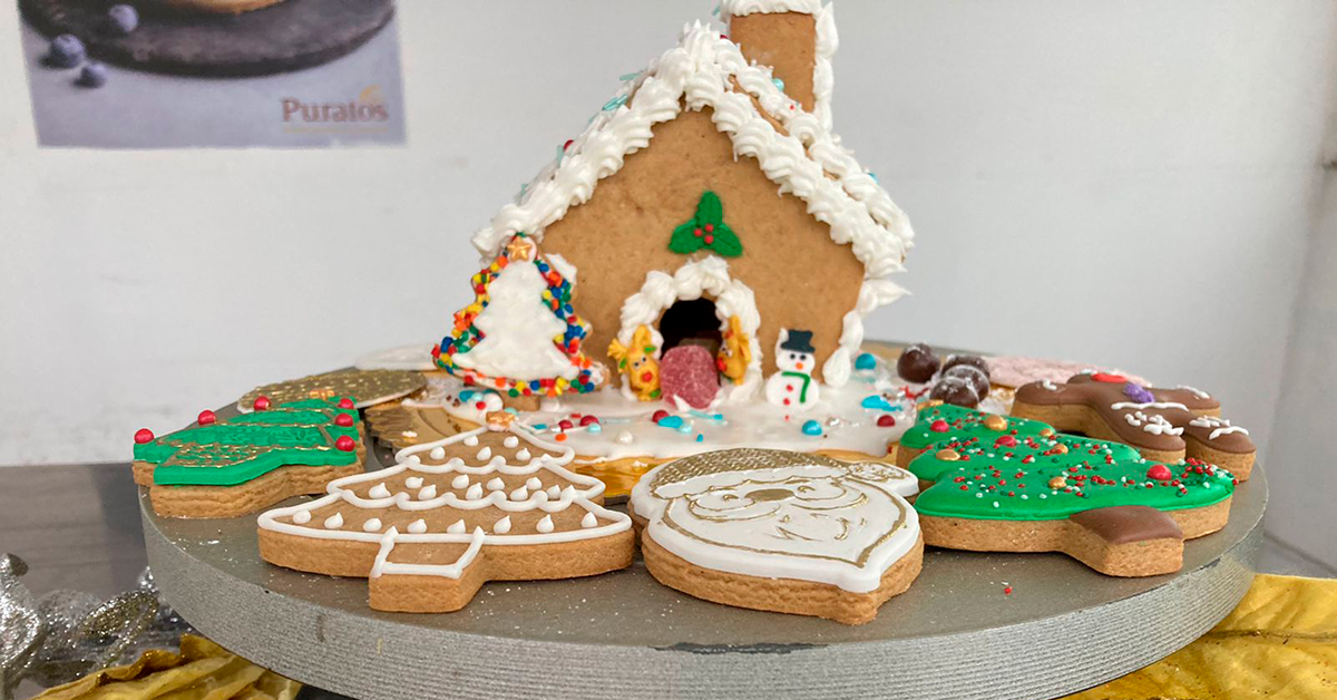 ¡Casa de Jengibre Decorada!
