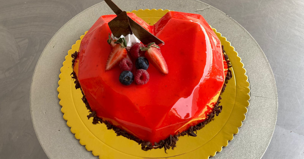 ¡Mousse de Frutos Rojos con Cremoso de Chocolate!