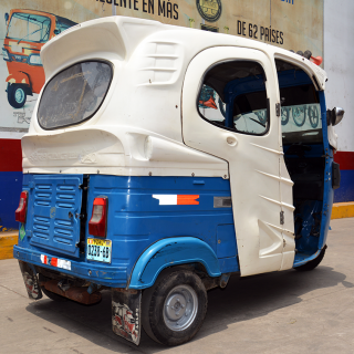 Mototaxi Bajaj 4T GLP - 4