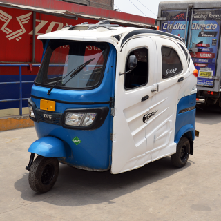 Mototaxi TVS King