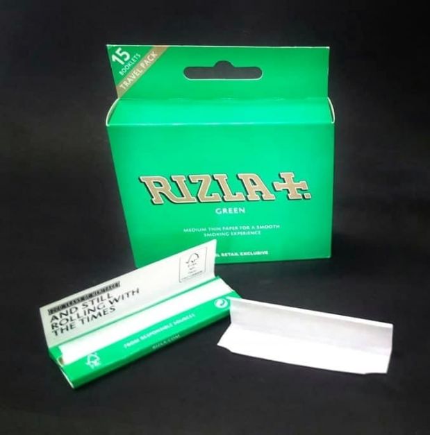 RIZLA+ GREEN #1 - DISPLAY X 15 PACKS