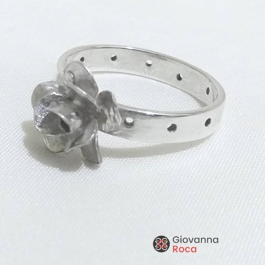 Sortija mini flor