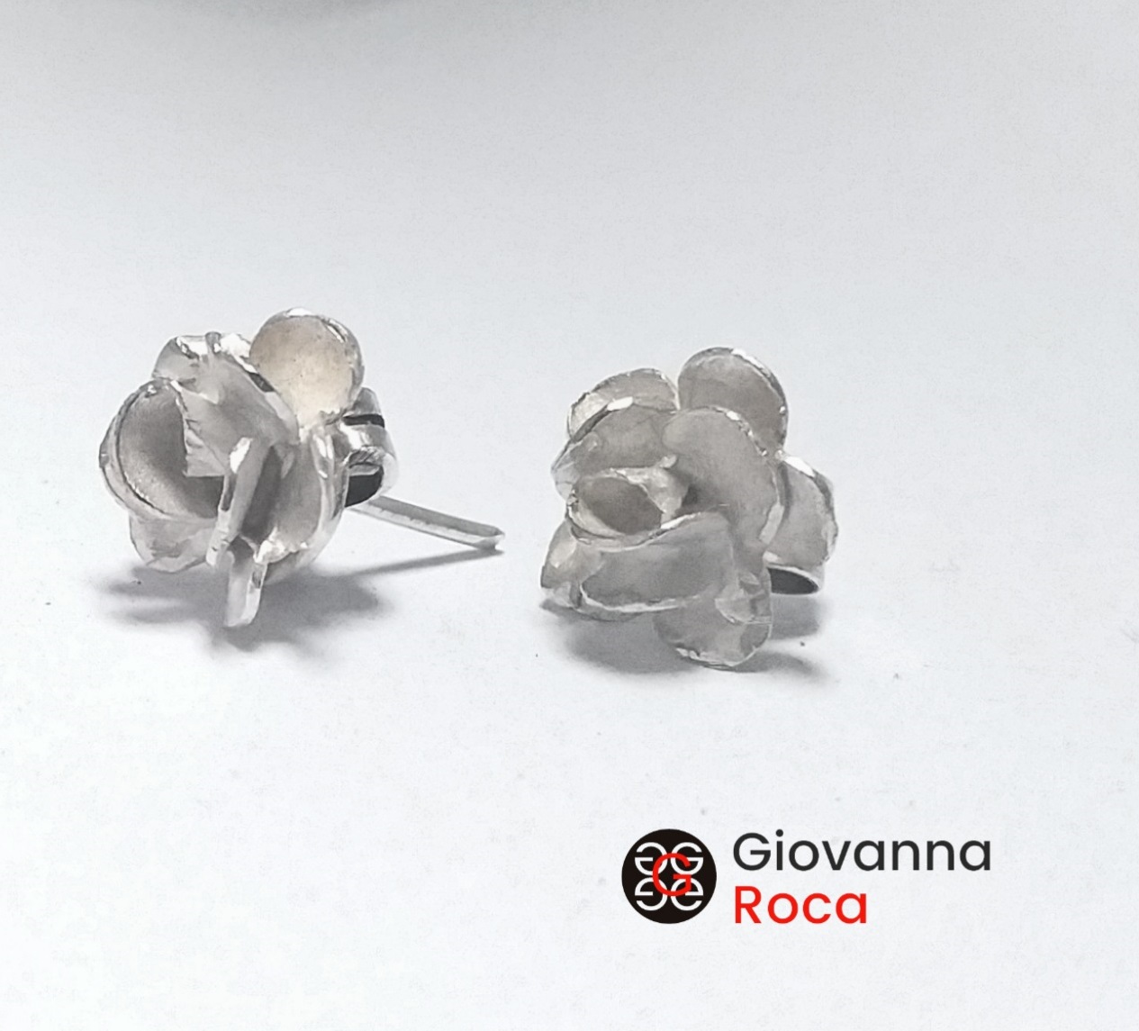 Aretes rositas