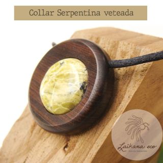 Collar Serpentina Veteada