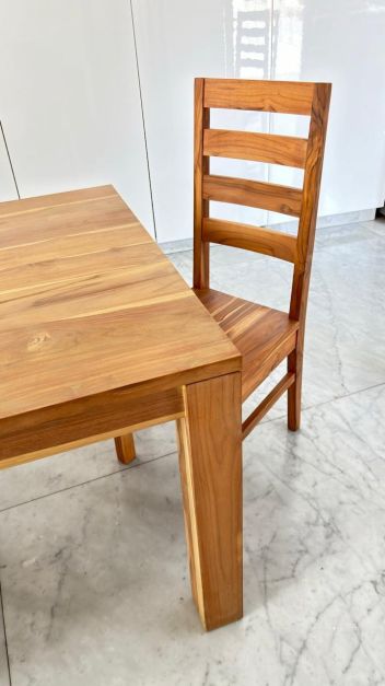 Silla de madera Teca