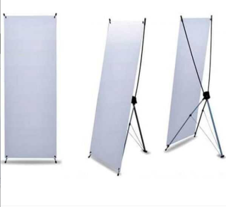 Araña publicitaria estructura x de aluminio y plástico con lona impresa full color 1400 dpi 160x60