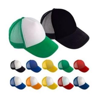 Gorra Trucker con vinilo téxtil