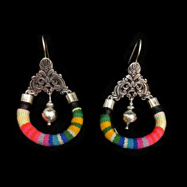 ARETES TEXTIL