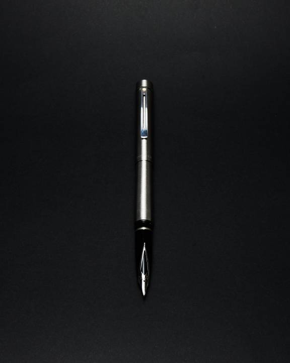 Pluma fuente Sheaffer Targa 1001