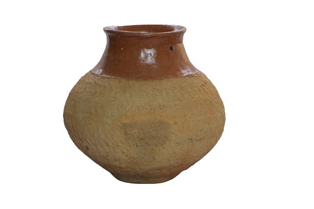 Tinaja chichera marrón