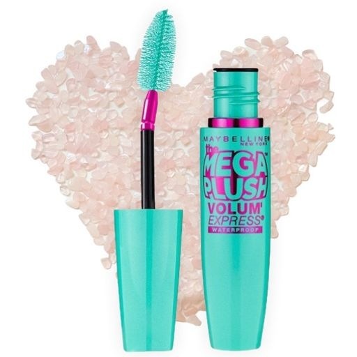 The Mega Plush Volum’ Express Maybelline / A prueba de agua