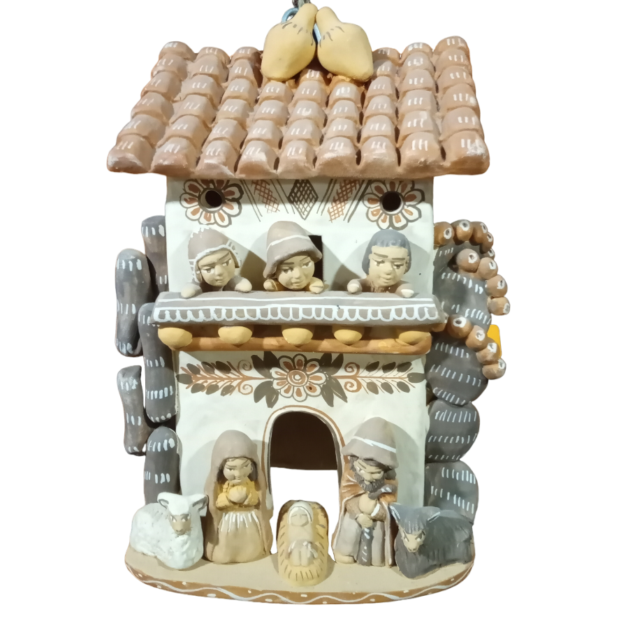 Casa tradicional con balcón