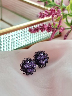 Aretes morados