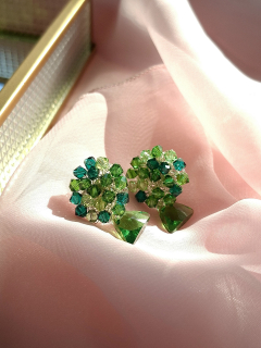 Aretes verdes