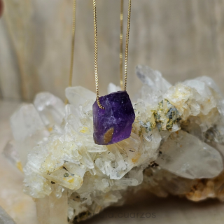 Collares Piedras Pasante